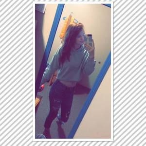 Meet your Posher, Hannah marie